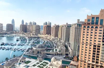 Apartment - 1 Bedroom - 2 Bathrooms for rent in Tower 18 - Porto Arabia - The Pearl Island - Doha