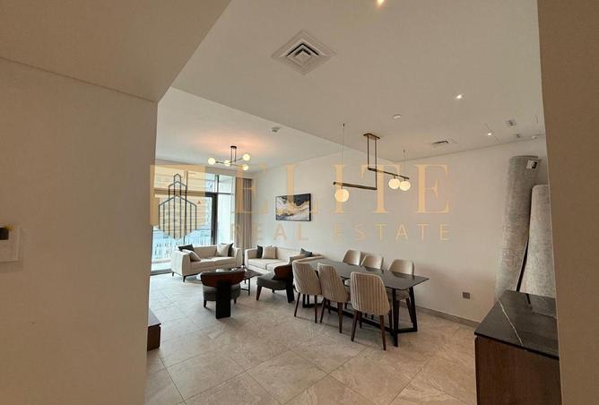 989887 - Property Image 2