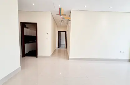 Apartment - 2 Bedrooms - 2 Bathrooms for rent in Marina  25 - Marina District - Lusail