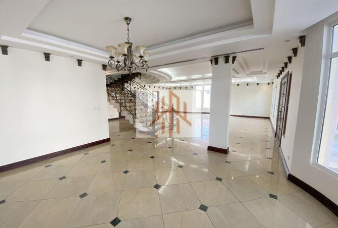 962822 - Property Image 2