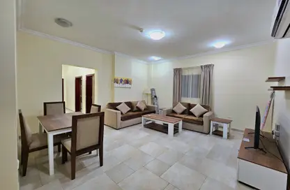 Apartment - 2 Bedrooms - 2 Bathrooms for rent in Al Nasr Street - Al Nasr - Doha
