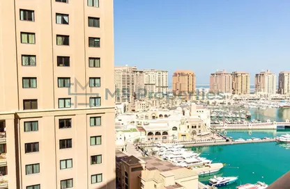 Apartment - 1 Bedroom - 2 Bathrooms for rent in West Porto Drive - Porto Arabia - The Pearl Island - Doha