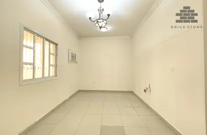 Apartment - 2 Bedrooms - 2 Bathrooms for rent in Anas Street - Fereej Bin Mahmoud North - Fereej Bin Mahmoud - Doha