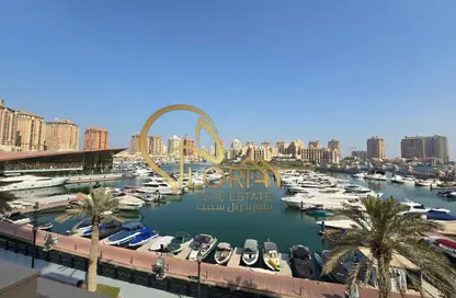 تاون هاوس - غرفة نوم - 2 حمامات للايجار في طريق بورتو الغربي - بورتو أرابيا - جزيرة اللؤلؤة - الدوحة