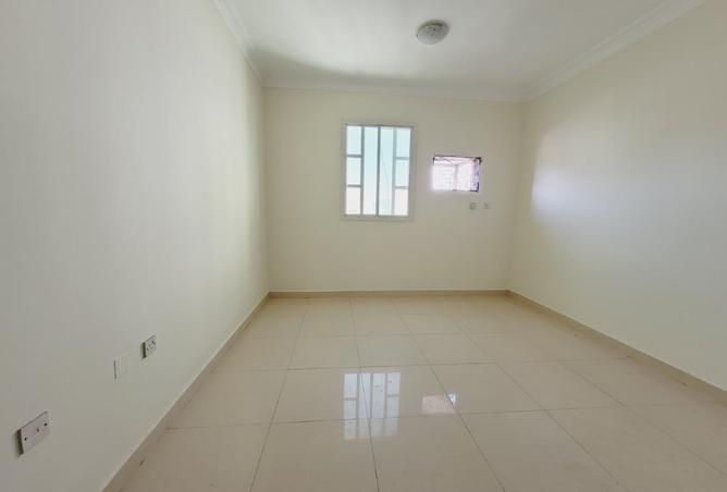 1010850 - Property Image 2