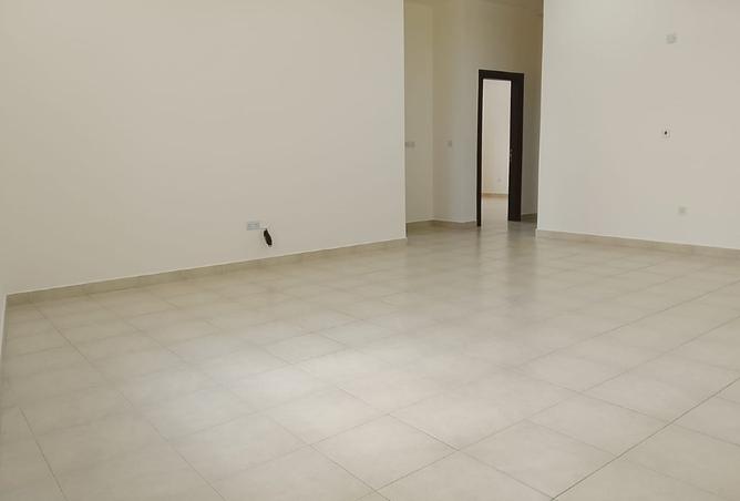 968325 - Property Main Image