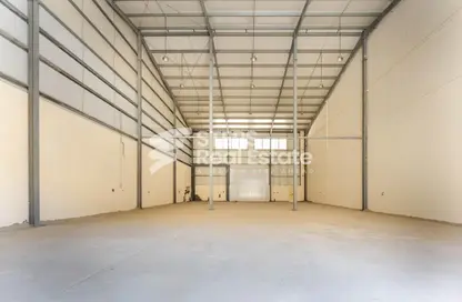 Warehouse - Studio - 7+ Bathrooms for rent in East Industrial Street - Birkat Al Awamer - Al Wakra
