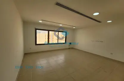 شقة - غرفة نوم - 2 حمامات للايجار في شارع عبدالله بن مسعود - فريج بن محمود - الدوحة