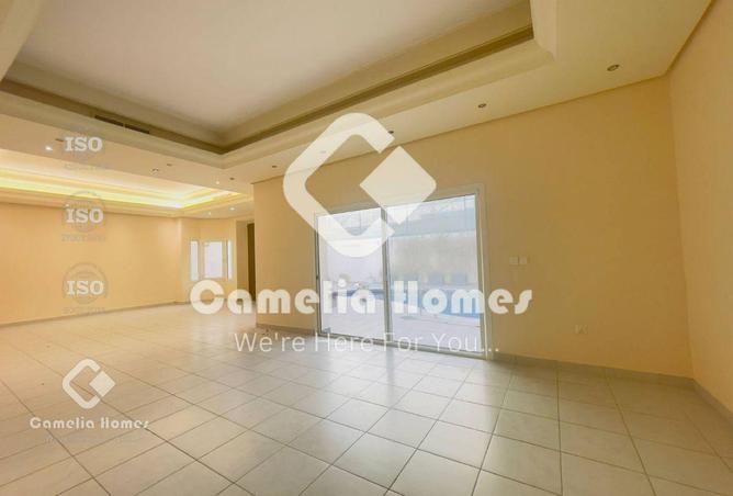 1008303 - Property Image 3