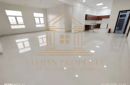 Apartment - 3 Bedrooms - 3 Bathrooms for rent in West Walk - Al Waab - Doha