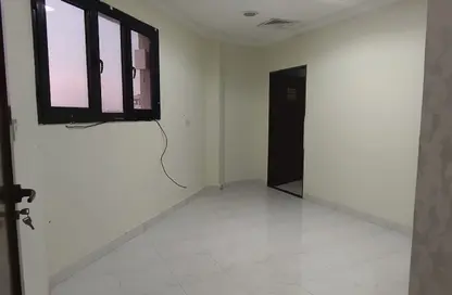 Apartment - 1 Bedroom - 2 Bathrooms for rent in Al Sadd Road - Al Sadd - Doha