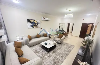 Apartment - 2 Bedrooms - 2 Bathrooms for rent in Madinat Khalifa South - Madinat Khalifa - Doha