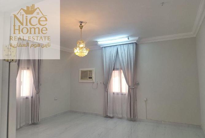 910588 - Property Image 2