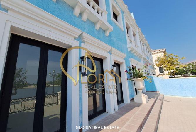 976354 - Property Image 3