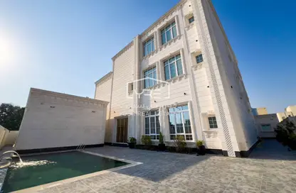 Villa - 7+ Bedrooms - 7+ Bathrooms for sale in Al Dafna - Al Dafna - Doha