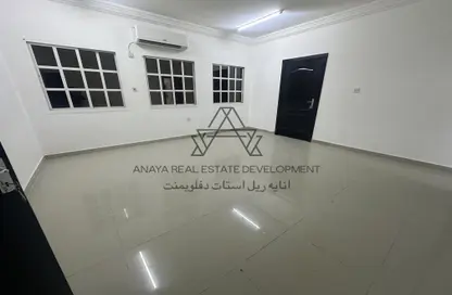 Apartment - 1 Bedroom - 1 Bathroom for rent in Umm Al Seneem Street - Ain Khaled - Doha