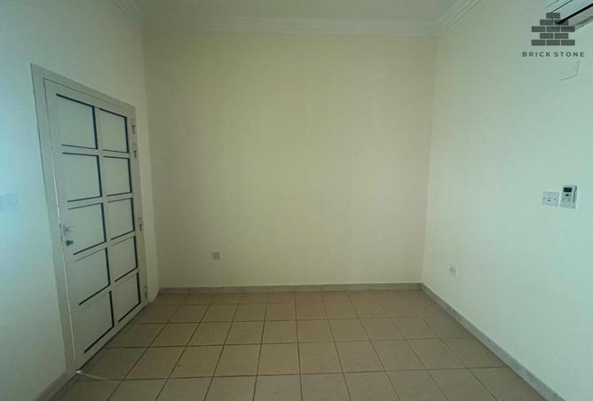 914625 - Property Image 3