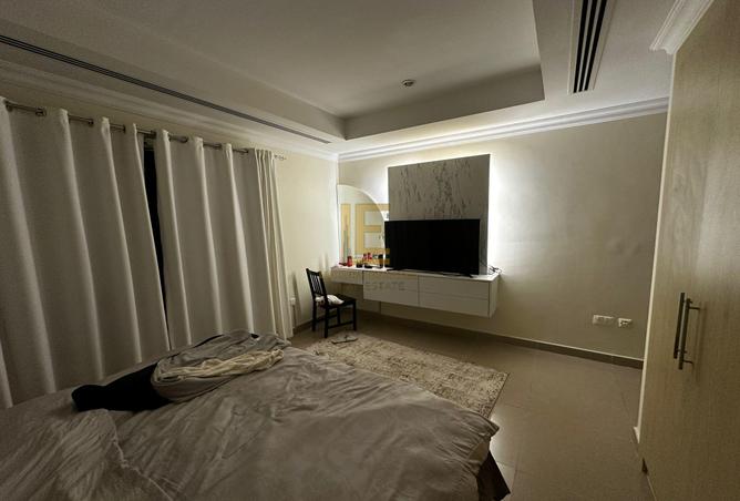930232 - Property Image 3