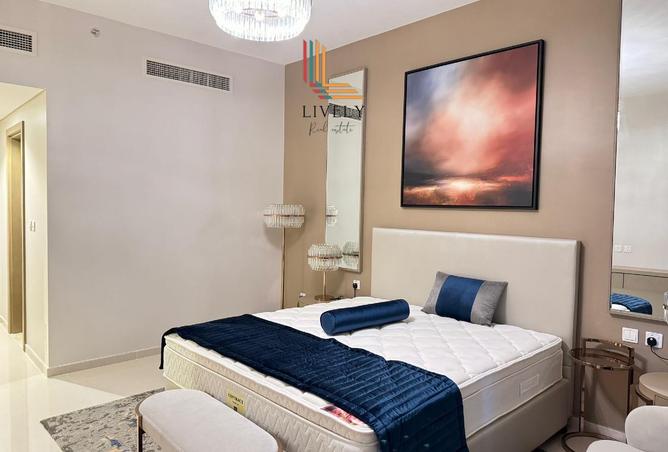 981295 - Property Image 2