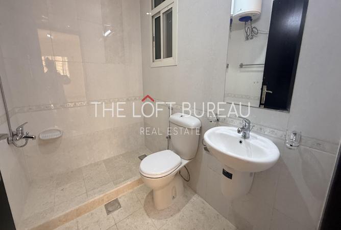 942945 - Property Image 2