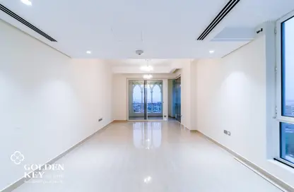 Apartment - 2 Bedrooms - 3 Bathrooms for rent in Viva West - Viva Bahriyah - The Pearl Island - Doha
