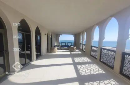 Apartment - 2 Bedrooms - 3 Bathrooms for rent in Viva West - Viva Bahriyah - The Pearl Island - Doha