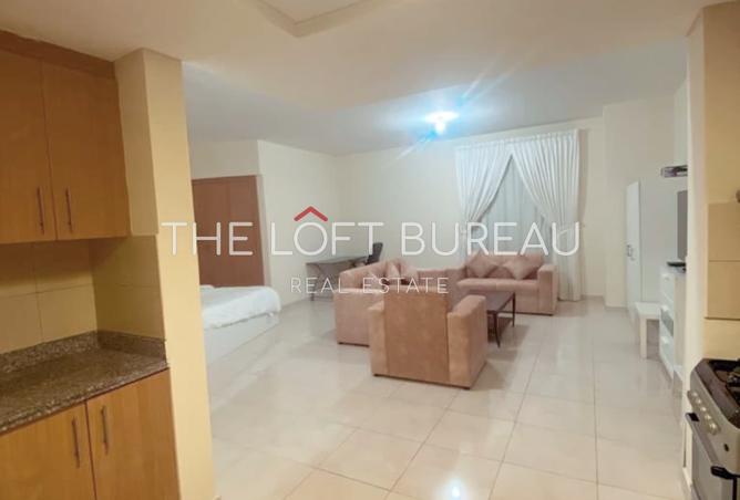 891846 - Property Image 2