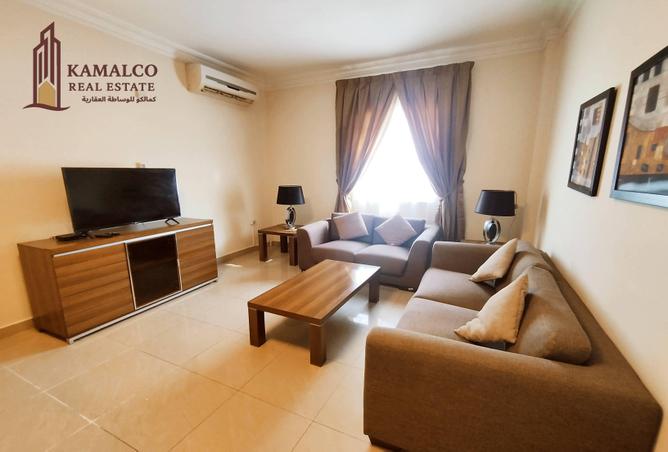 954601 - Property Image 2