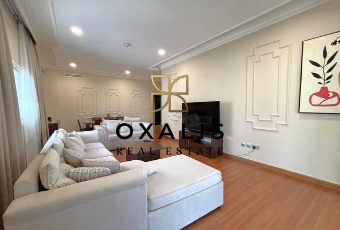 990959 - Property Image 2