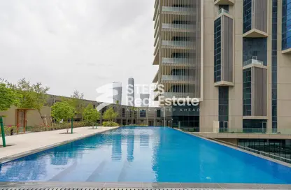 Apartment - 2 Bedrooms - 4 Bathrooms for sale in Seef Lusail Tower 1 - Seef Lusail - Lusail City - Lusail