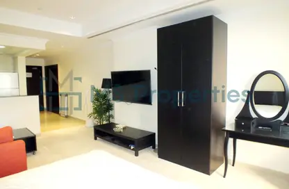 Apartment - Studio - 1 Bathroom for rent in West Porto Drive - Porto Arabia - The Pearl Island - Doha