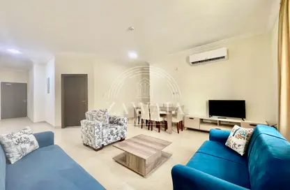Apartment - 3 Bedrooms - 2 Bathrooms for rent in Hadramout Street - Doha Al Jadeed - Doha