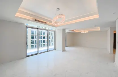 Duplex - 4 Bedrooms - 6 Bathrooms for rent in Gewan Island - The Pearl Island - Doha