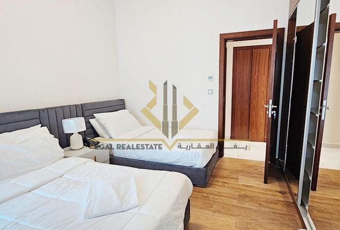 949383 - Property Image 2