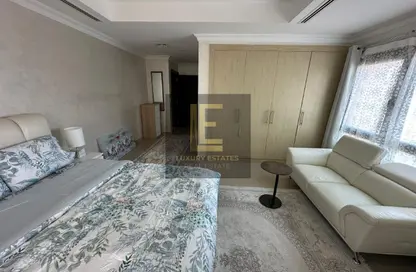 Apartment - 2 Bedrooms - 3 Bathrooms for rent in West Porto Drive - Porto Arabia - The Pearl Island - Doha