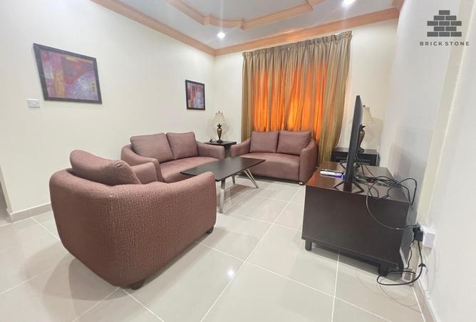 952893 - Property Image 2