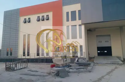 Warehouse - Studio - 5 Bathrooms for rent in Airport Road - Airport Area - Doha
