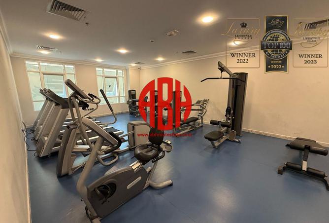 919689 - Property Image 2