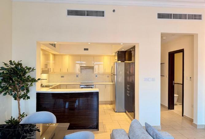 976355 - Property Image 2