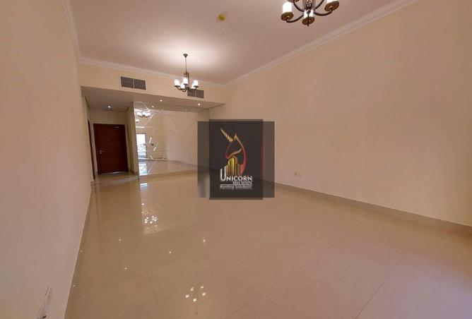 932447 - Property Main Image