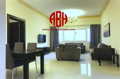Living / Dining Room image for: Apartment - 2 Bedrooms - 3 Bathrooms for rent in Regency Residence Al Sadd - Regency Residence Al Sadd - Al Sadd - Doha, Image 1