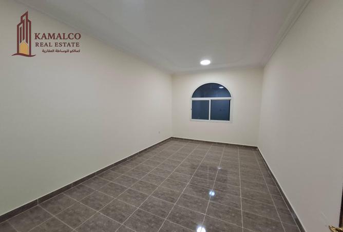 931346 - Property Image 3