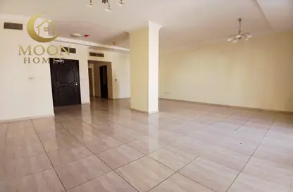 Apartment - 2 Bedrooms - 3 Bathrooms for rent in Umm Ghuwalina - Umm Ghuwailina - Doha Apartment - 2 Bedrooms - 3 Bathrooms for rent in Umm Ghuwalina - Umm Ghuwailina - Doha