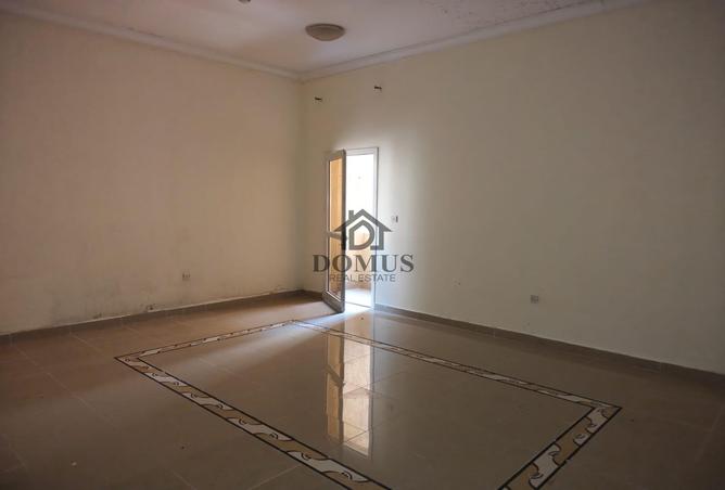 937720 - Property Image 2