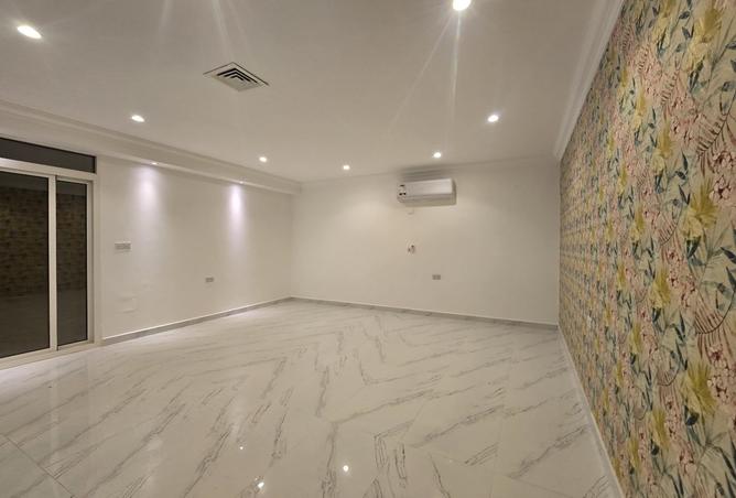 970014 - Property Image 3