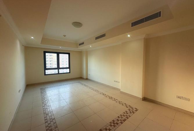 1001118 - Property Image 3