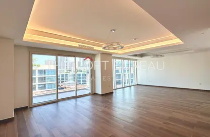 Duplex - 4 Bedrooms - 5 Bathrooms for sale in Crystal Residence - Gewan Island - The Pearl Island - Doha
