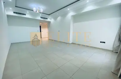 شقة - 2 غرف نوم - 3 حمامات للايجار في مرتفعات مارينا لوسيل - منطقة المارينا - الوسيل