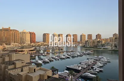 Apartment - 1 Bedroom - 2 Bathrooms for rent in West Porto Drive - Porto Arabia - The Pearl Island - Doha