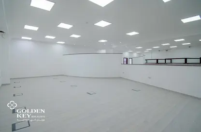 Office Space - Studio - 1 Bathroom for rent in Al Maamoura - Al Maamoura - Doha